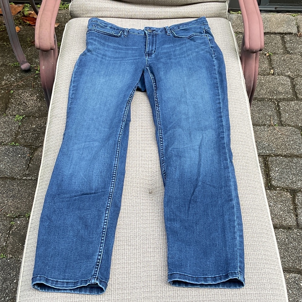 Calvin Klein Jeans Women's Straight Leg, Size 14